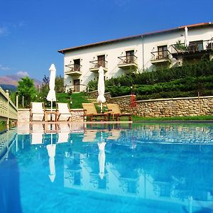 Jennifer Home Hotel